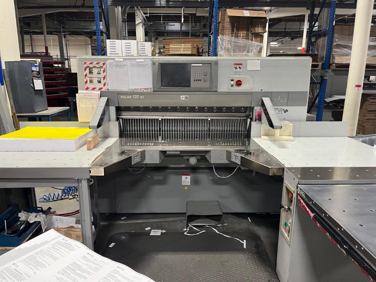 Polar 137XT 54″ Programmable Guillotine Paper Cutter (Used) Item # UE-072125A