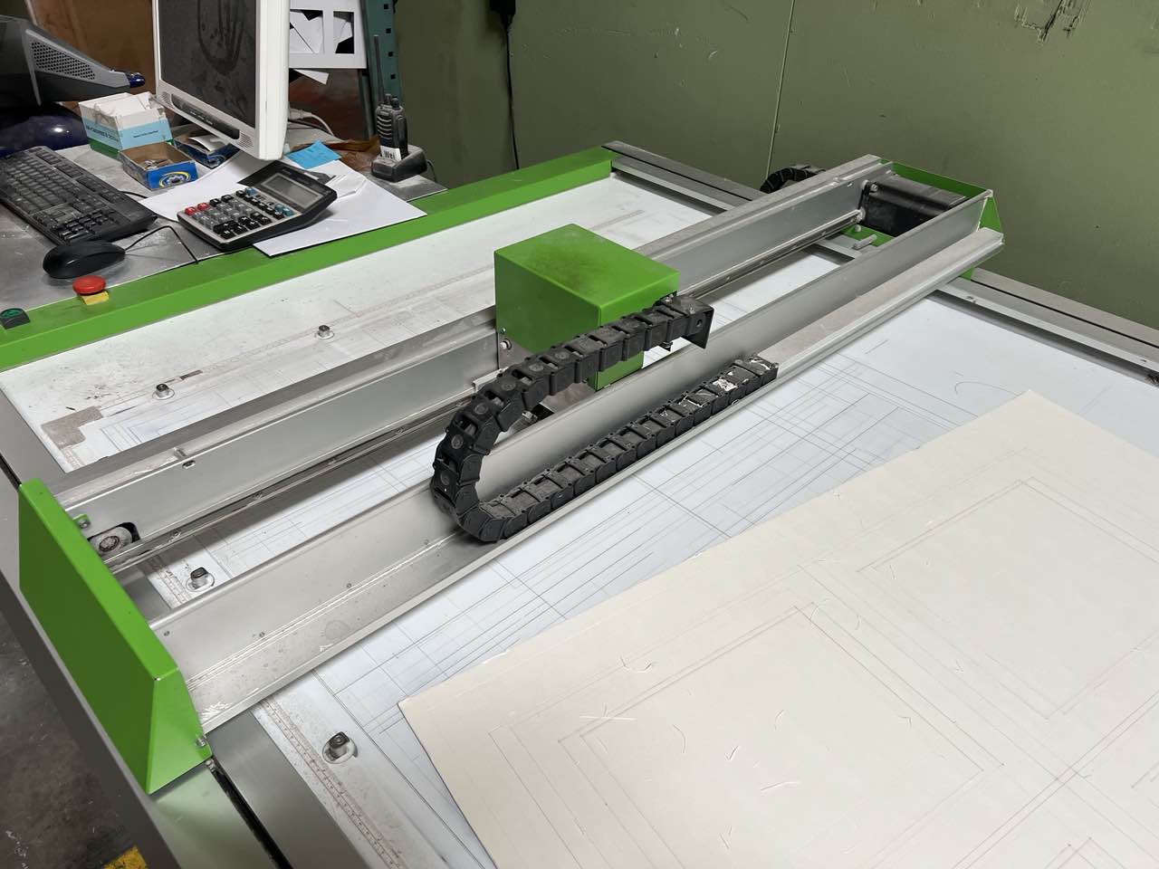 Gunnar 601XL CMC Computerized Mat Cutter (Used) Item # UE-070225E