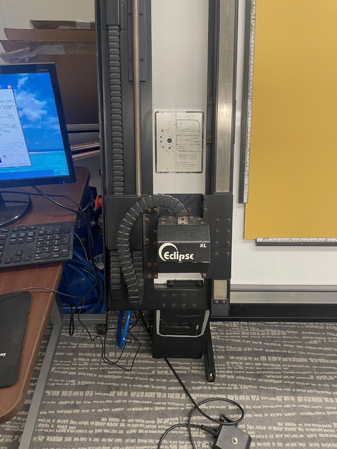 Eclipse XL 4060 Series Computerized Mat Cutter (Used) Item # UE-071825D