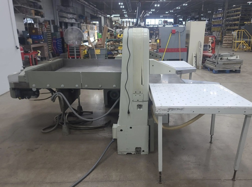 Polar 137EMC-MON 53in Programmable Paper Cutter w/ Safety Lights and Air Table (Used) Item UE-072125C