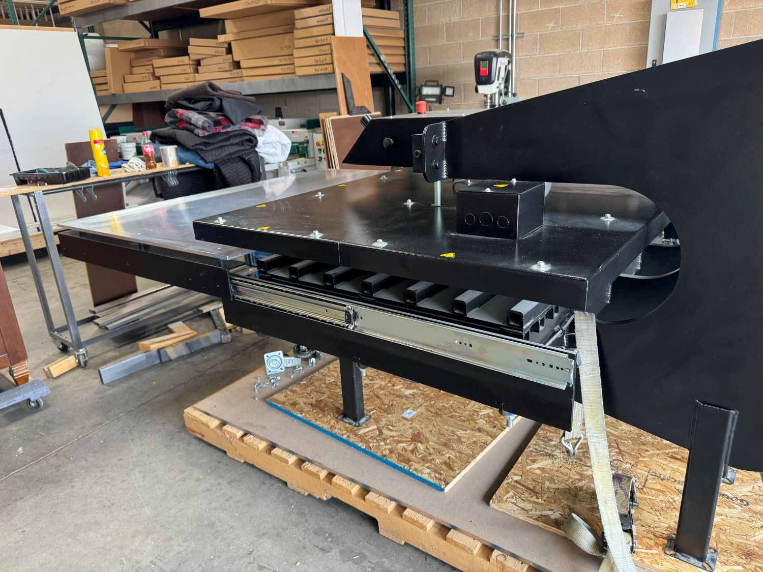Geo Knight Maxi-Press Air Automatic 4464AP Large Format Heat Press (Used) Item # UE-072825C
