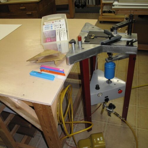 Cassese CS89 Frame Joiner / Underpinner (Used) Item # UE-080825E