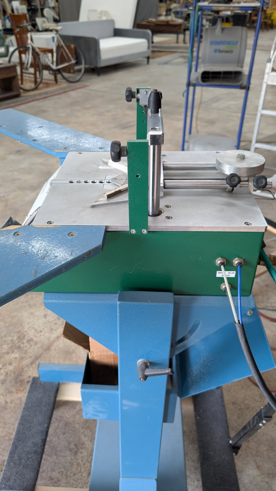 Fletcher 5600 CornerPro PILM Frame Joiner / Underpinner (Used) Item # UE-081325B