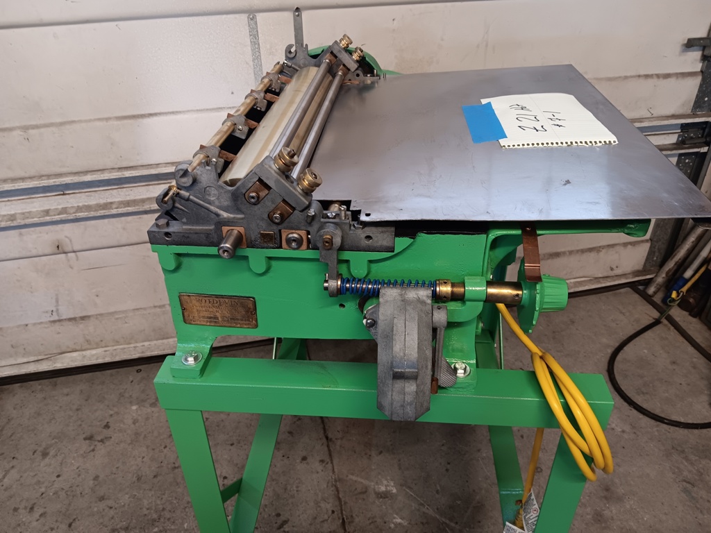 Potdevin Z21 21″ Hot Gluer (Used) Item # UE-082525B
