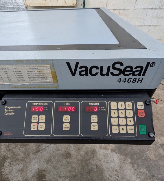 VacuSeal 4468H Vacuum Heat Press ( Bienfang / D&K Expression ) (Used) Item # UE-082525C