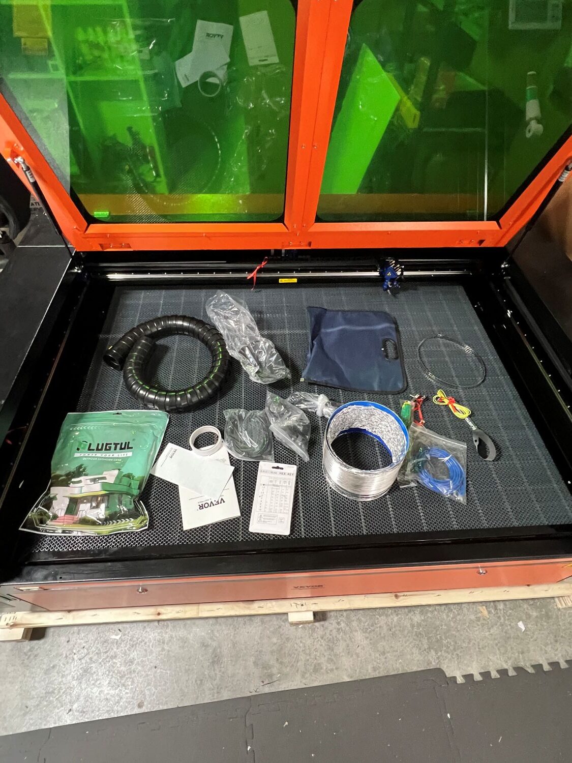 VEVOR 130W CO2 Laser Engraver 35 x 55″ Cutter Machine (Used) Item # UE-082525E