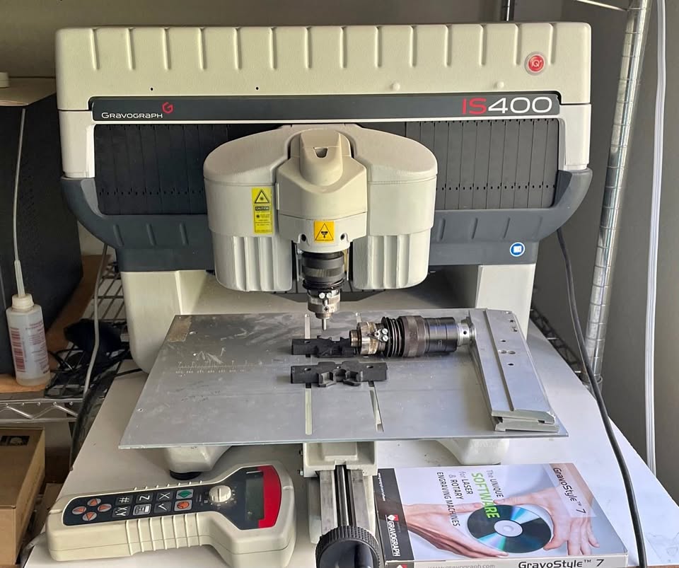 Gravograph / Gravotech IS400IQ Rotary Engraver (Used) Item # UE-090225A