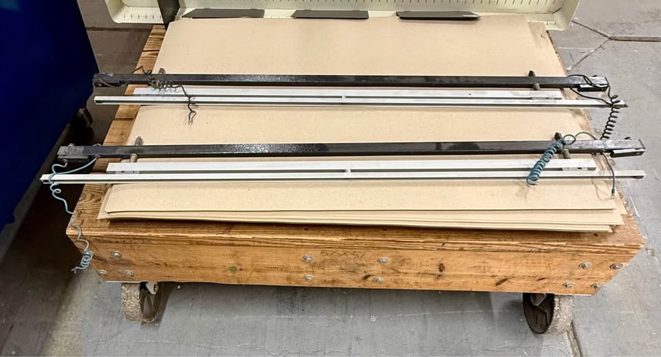 Shannon Voorschoten Holland HRT Acrylic Sheet Bending Machine (Used) Item # UE-091525B