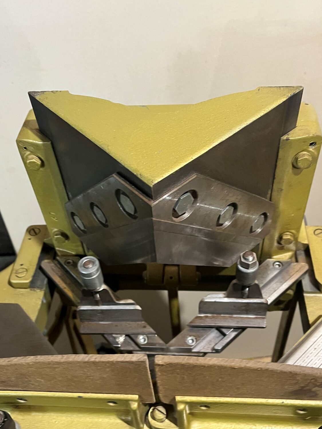 Jyden / Jayden (Morso Type) Frame Moulding Chopper (Used) Item # UE-090325E