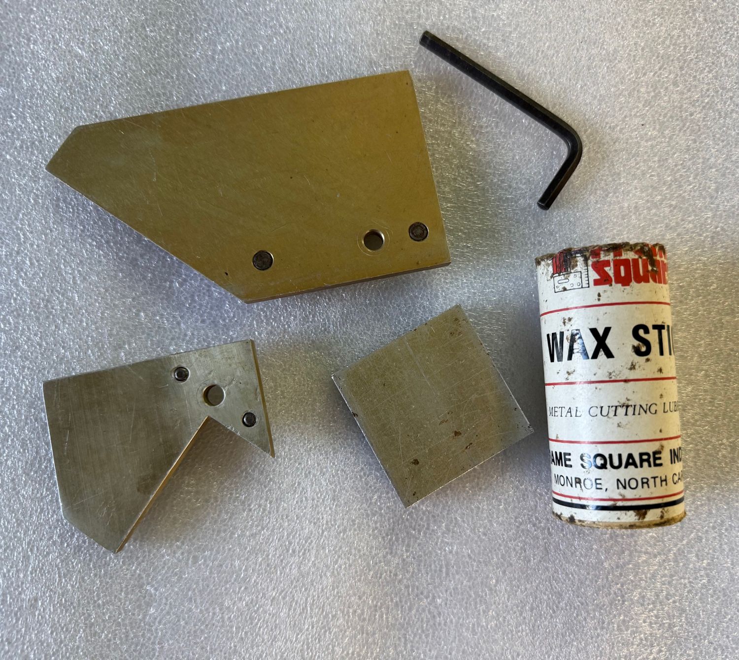 Frame Square Miter Saw (Used) Item # UE-092225A
