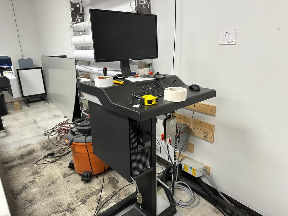 Esko Kongsberg X Cutting Table (Used) Item # UE-110625A