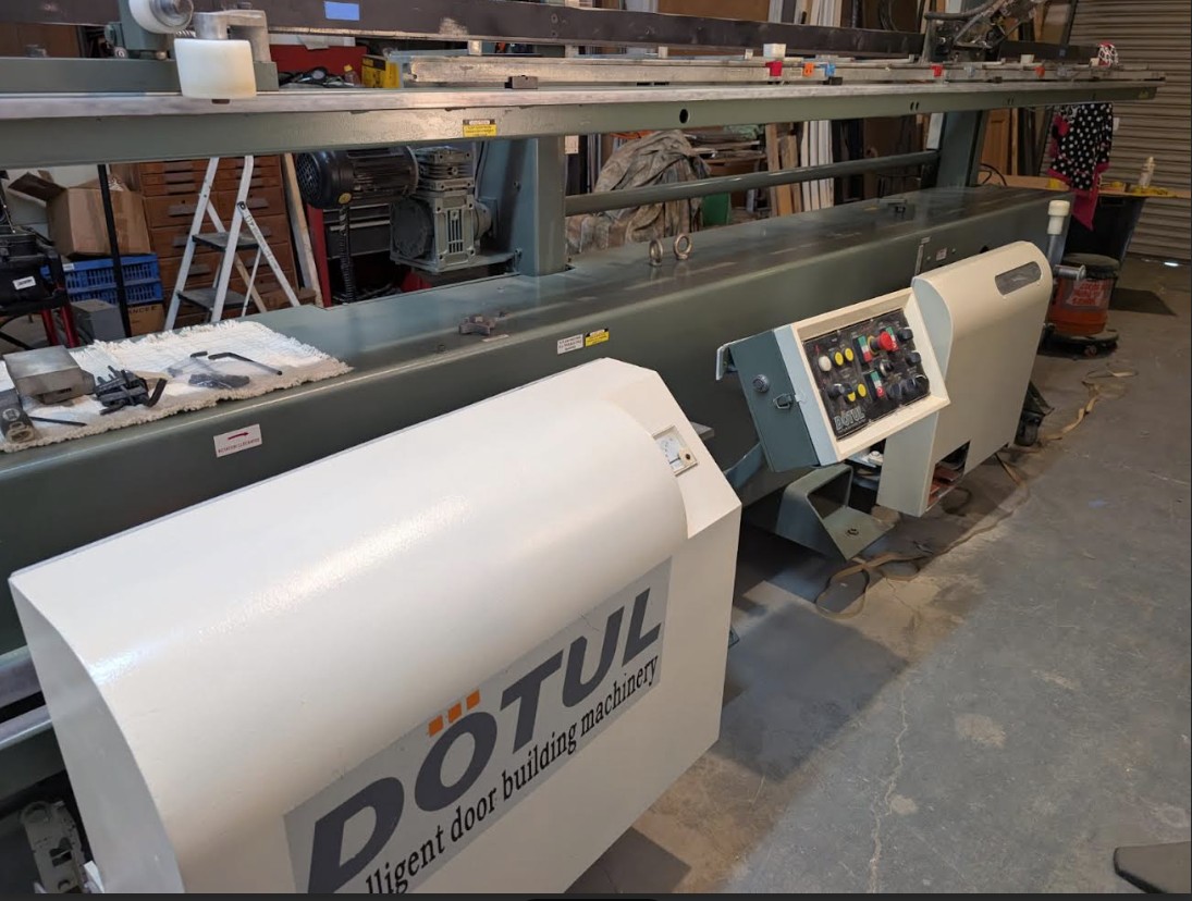 Dotul Maverick DT-500 Door Machine (Used) Item # UE-110625F