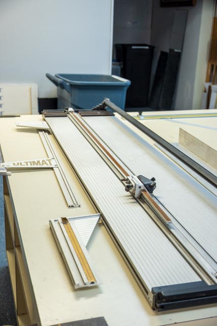 Keencut Ultimat Gold 60″ Mat Cutter (Used) Item # UE-111125E