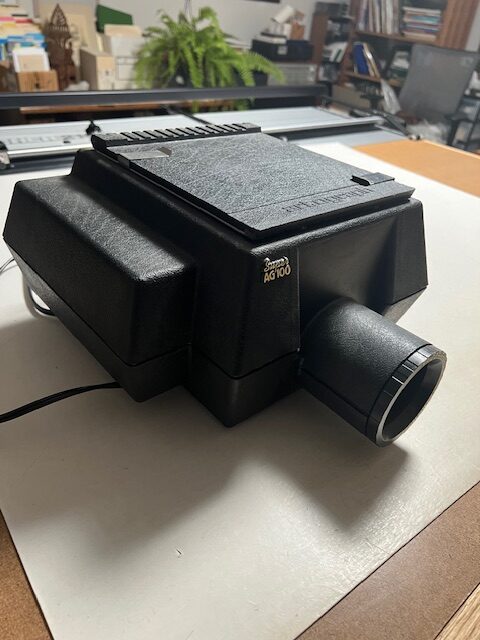 Artograph Super AG100 Projector (Used) Item # UE-111225E