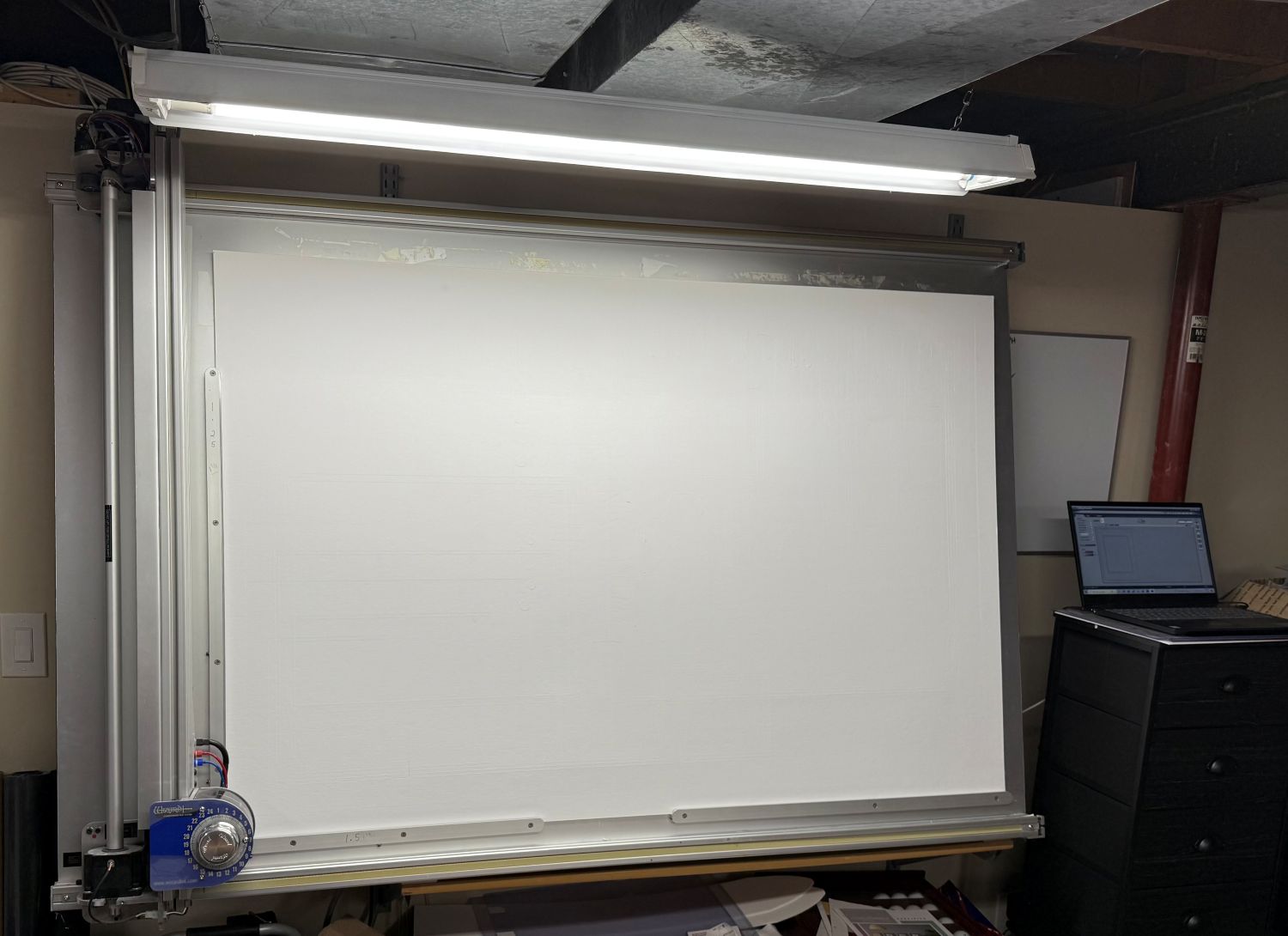 Wizard 8000 CMC Mat Cutter (Used) Item # UE-111325D