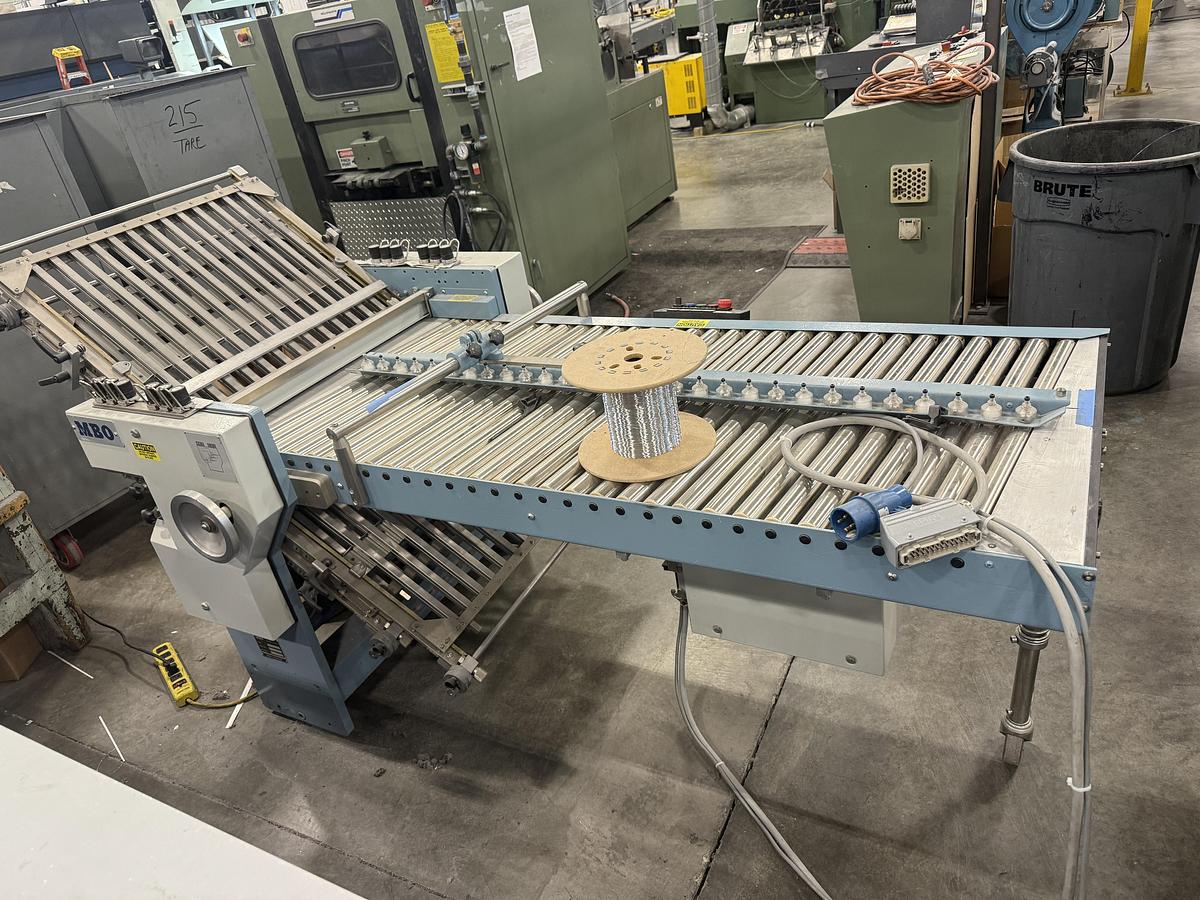 MBO B26 Continuous Feed 4/4 Folder w/ A76 Delivery (Used) Item # UE-111925F