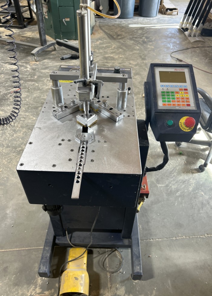 ITW AMP VN4MP Programmable Frame Joiner (Used) Item # UE-112025C