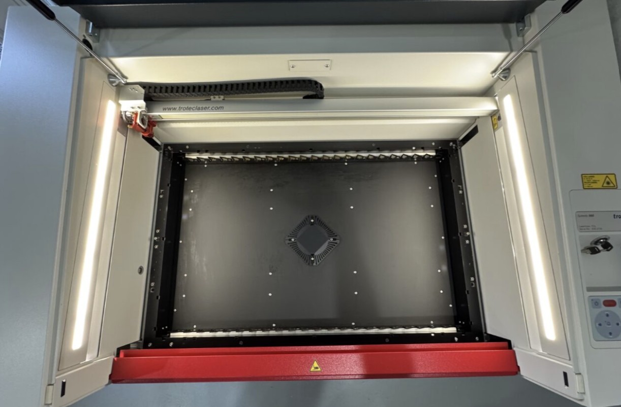 Trotec Speedy 360 80W Laser Cutter and Engraving Machine (Used) Item # UE-112025E