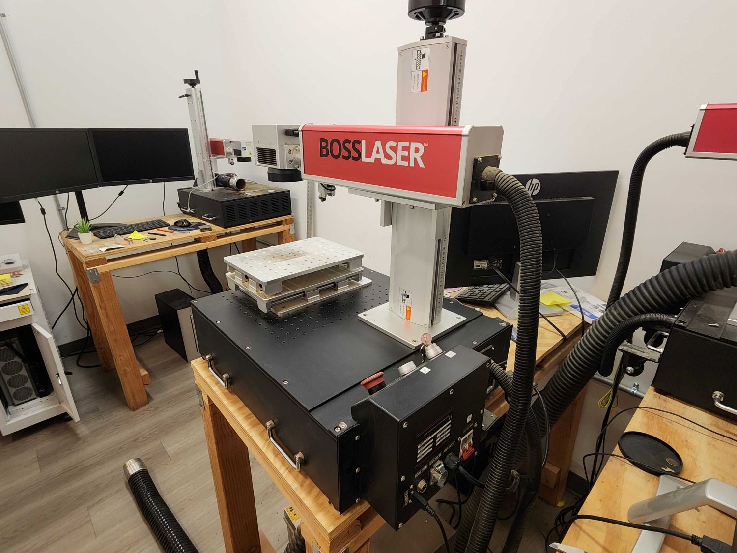 Boss FM-D 20 Desktop Fiber Laser Marking Machine (Used) Item # UE-112325A