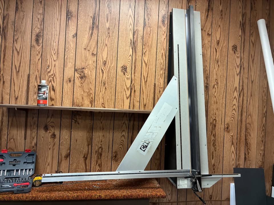 C&H Advantage G60 60″ Wall Mounted Multi-Material Cutter (Used) Item # UE-121225C