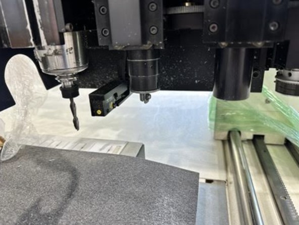 Gerber M3000 Cutter / Router (Used) Item # UE-121425A