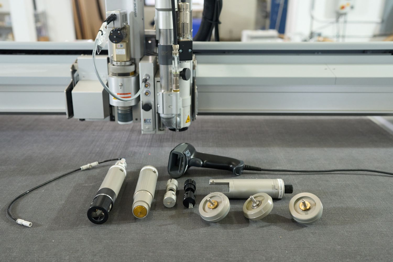 Zund G3 M2500 Router / Digital Cutter (Used) Item # UE-010726A