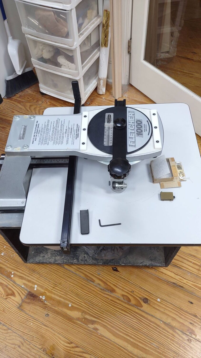 Fletcher 1000 Oval and Circle Cutter (Used) Item # UE-011926C