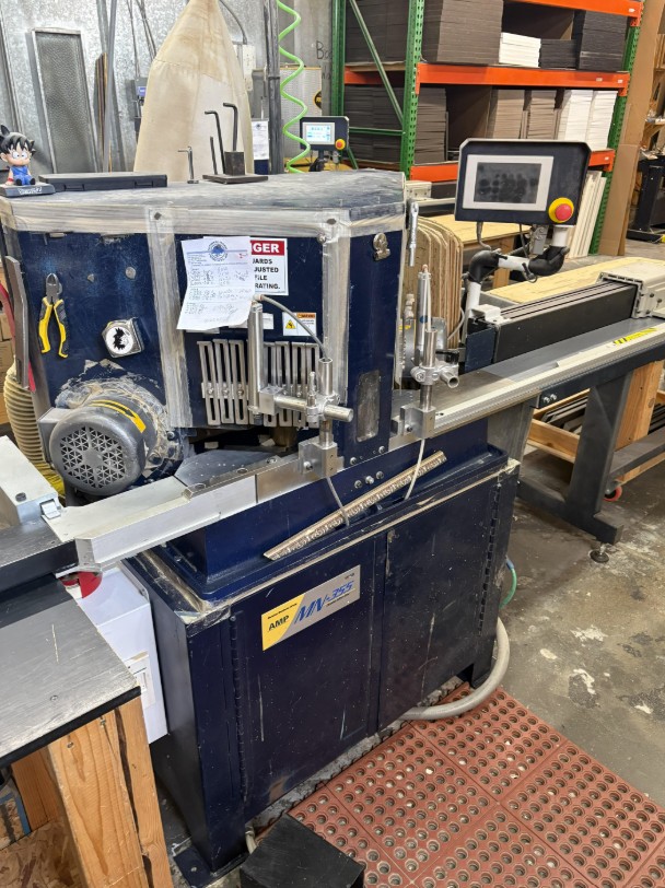 Fletcher AMP MN-355 Double Mitre Saw – AG-2000M Programmable Measuring System (Used) Item # UE-012026C