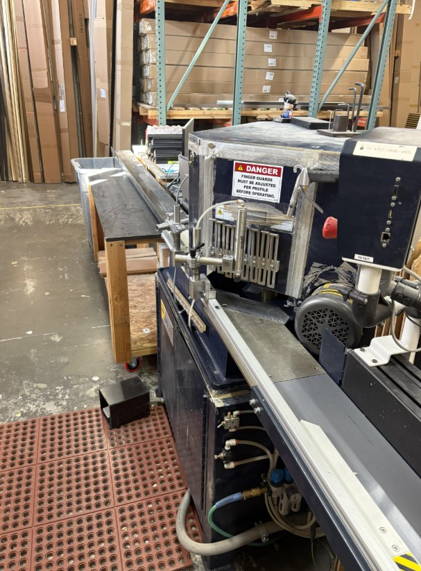 Fletcher AMP MN-355 Double Mitre Saw – AG-2000M Programmable Measuring System (Used) Item # UE-012026C