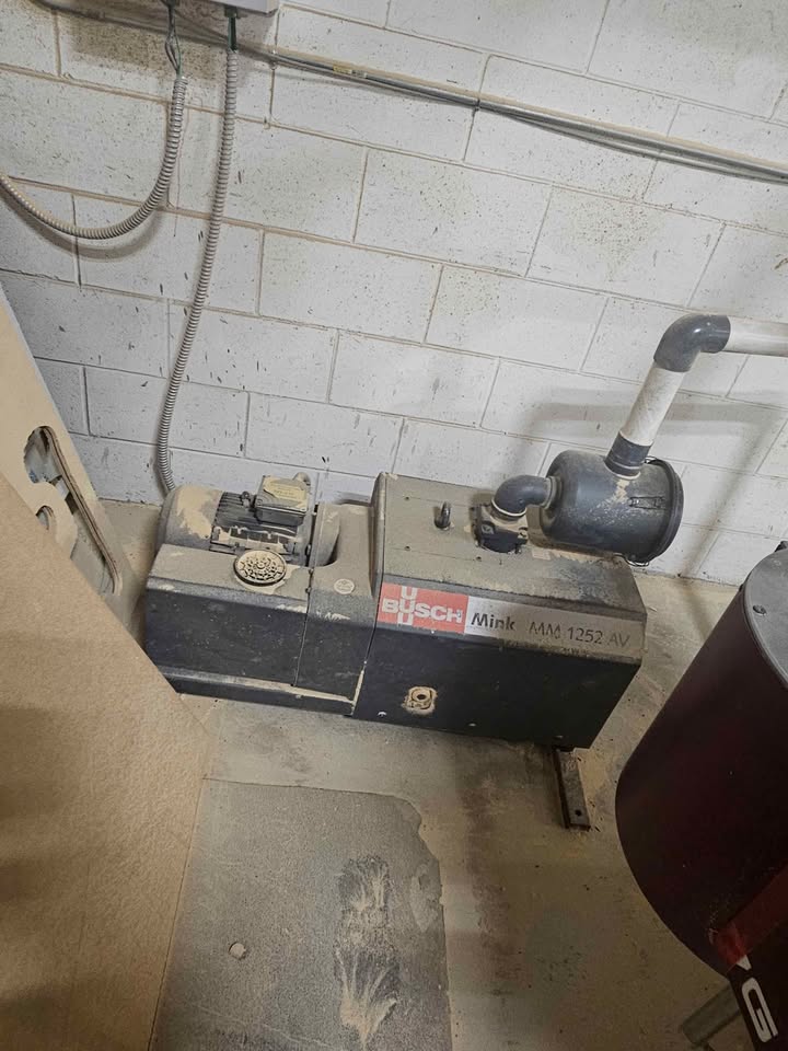 AXYZ 4008 ATC 5×8′ CNC Router (Used) Item # UE-012326A