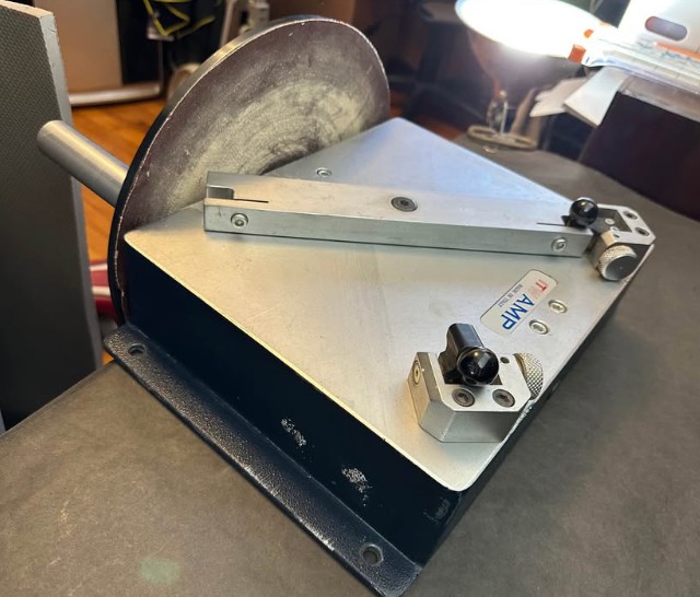 ITW Amp Mitre Disc Sander (Used) Item # UE-021926A