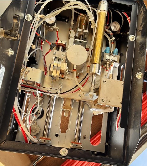 Fletcher AMP U-400 / U400 Underpinner (Used) Item # UE-031626B