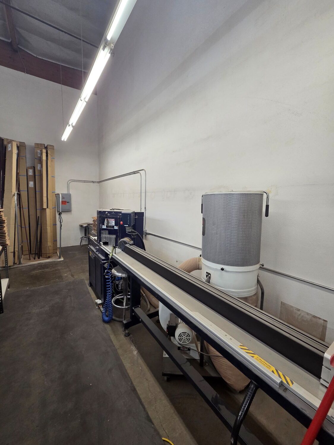 Fletcher AMP MN-355 Double Mitre Saw w/ AG-2000M Programmable Measuring System (Used) Item # UE-032326B