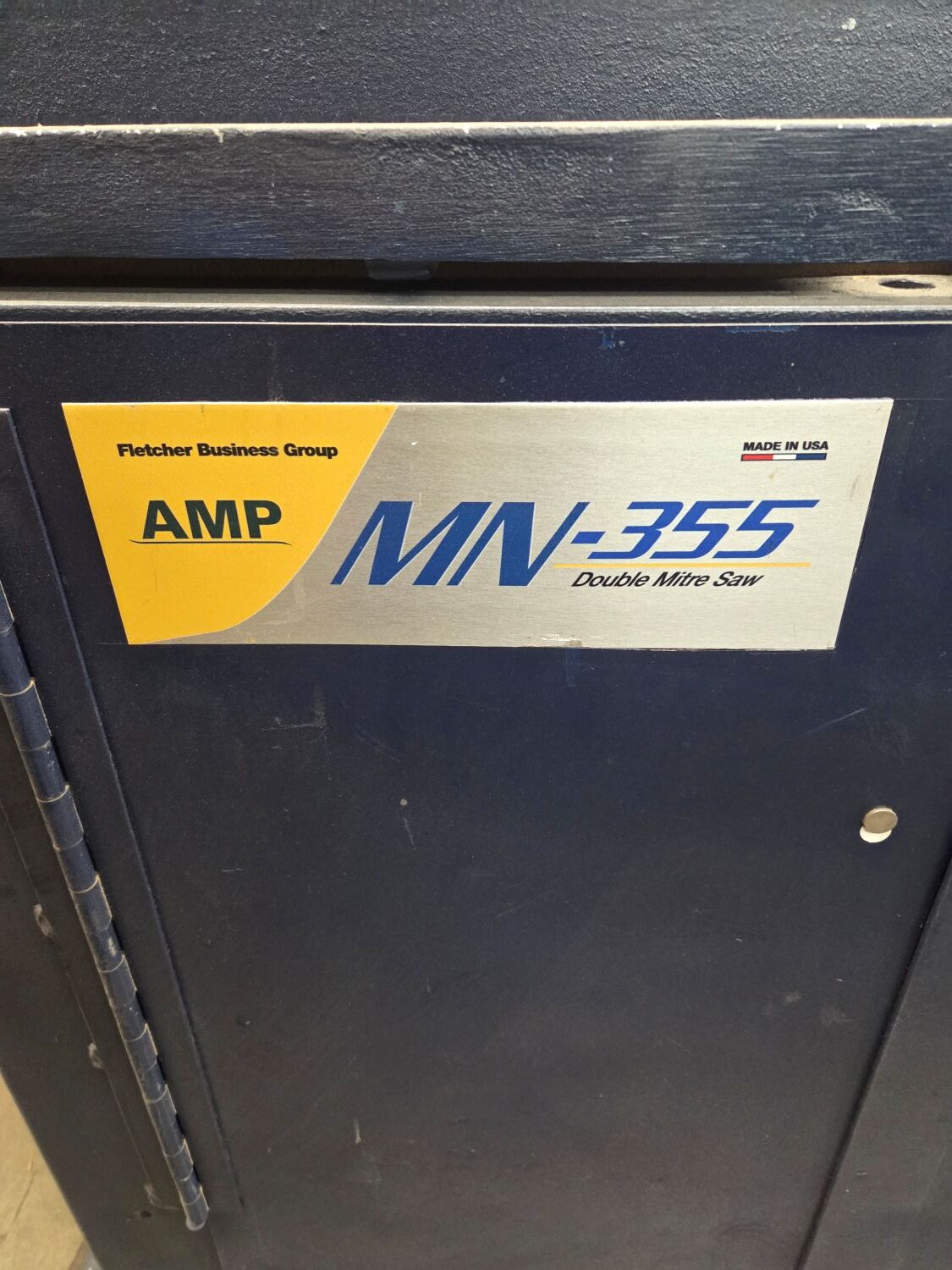 Fletcher AMP MN-355 Double Mitre Saw w/ AG-2000M Programmable Measuring System (Used) Item # UE-032326B