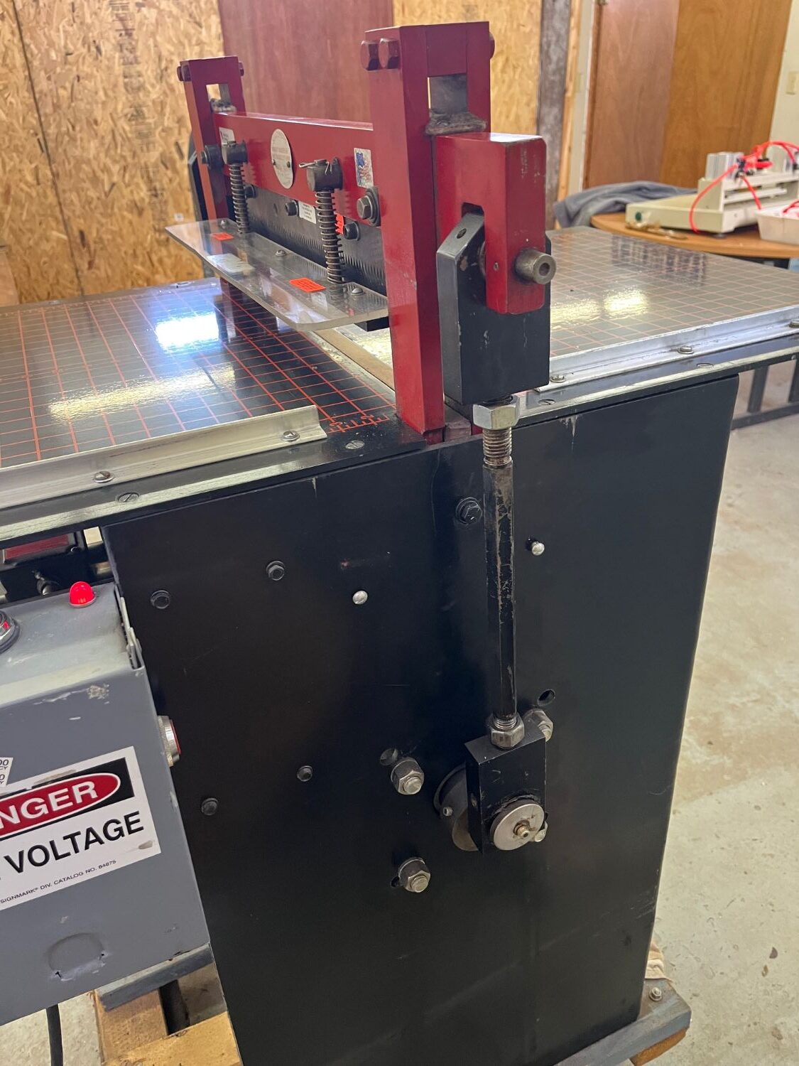 Swatch Boss Power 20″ Swatch Cutter (Used) Item # UE-032426A