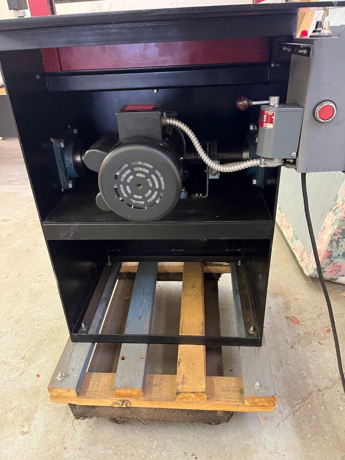 Swatch Boss Power 20″ Swatch Cutter (Used) Item # UE-032426A