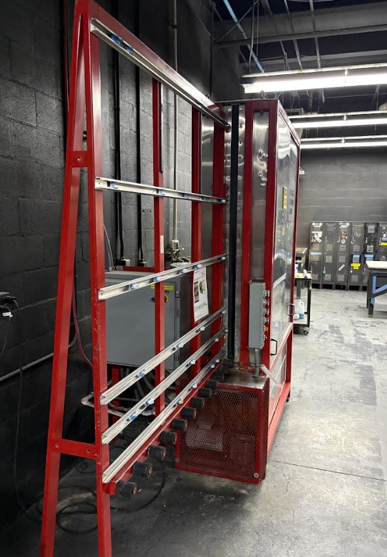 American Stainless Steel 60″ Vertical Open Top Glass Washer (Used) Item # UE-032426E