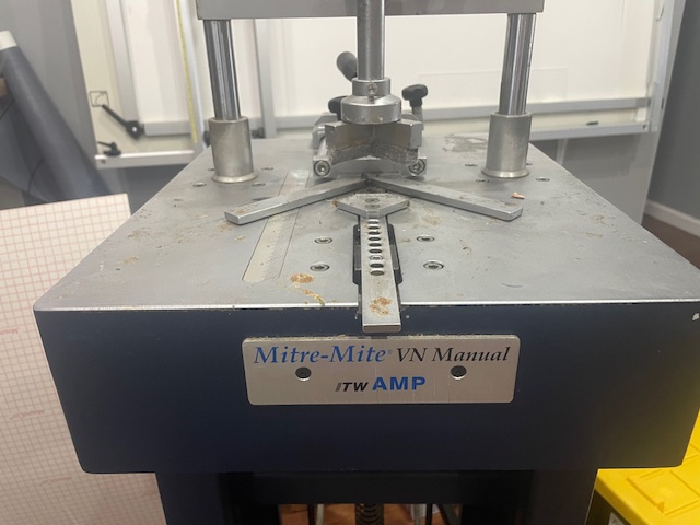 ITW AMP Miter Mite VN ( Fletcher AMP U200 ) Manual Joiner (Used) Item # UE-032426H