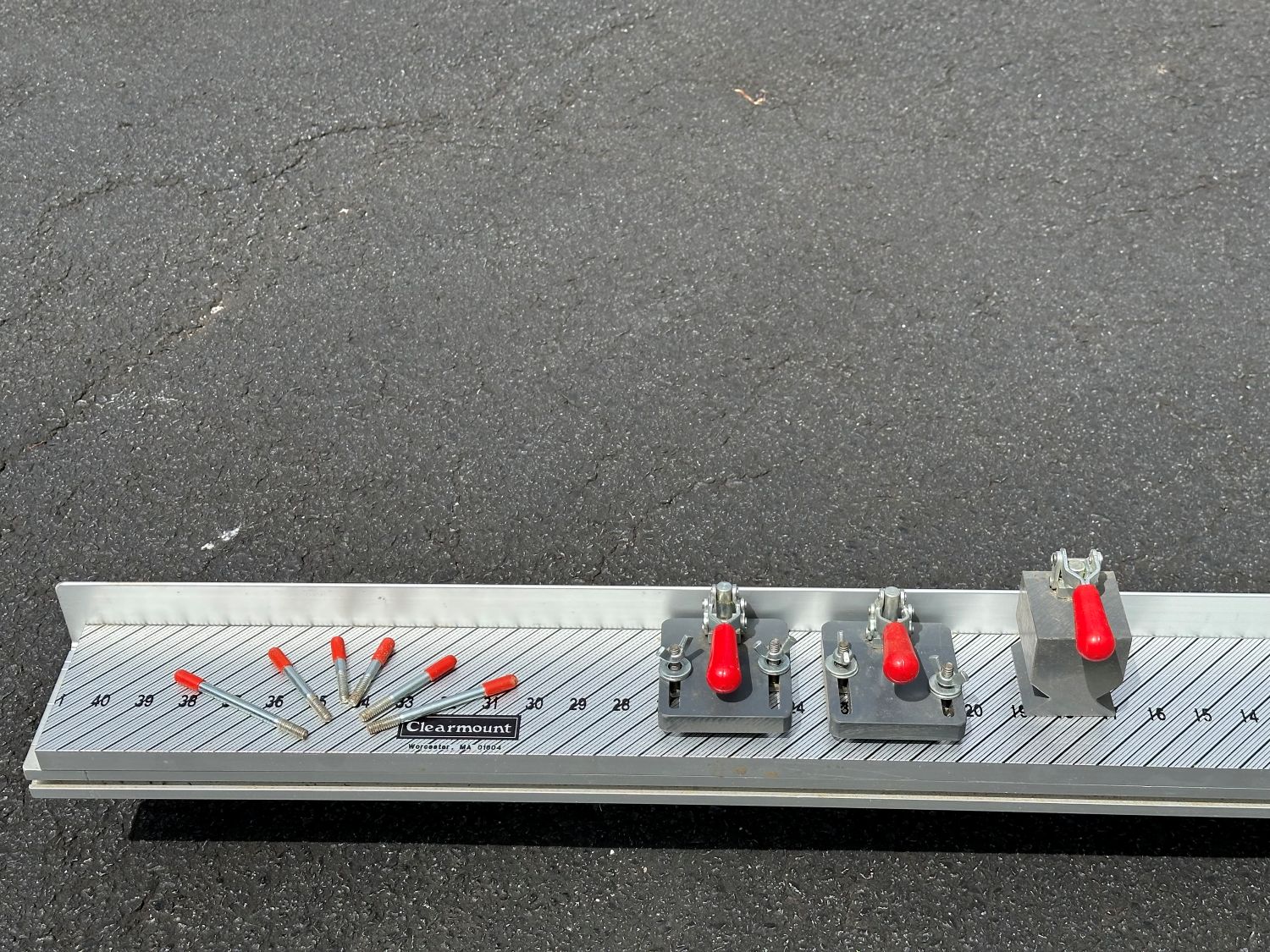 Clearmount Miter Saw Scale with Saw (Used) Item # UE-040926C