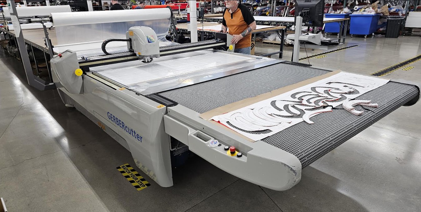 GERBERcutter GTxL Automated Cutting System (Used) Item # UE-043026B