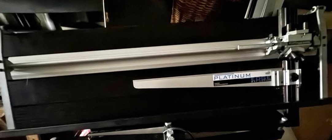 Logan Platinum Edge Elite 60″ Model 860 Mat Cutter (Used) Item # UE-050426E