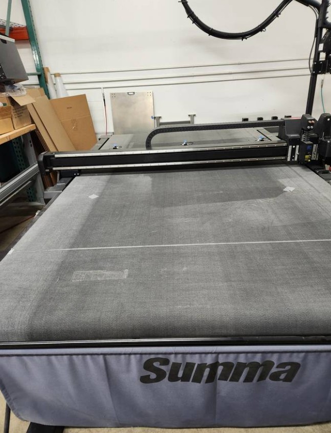 Summa F1612-2 Digital Flatbed Cutting Table (Used) Item # UE-050526E