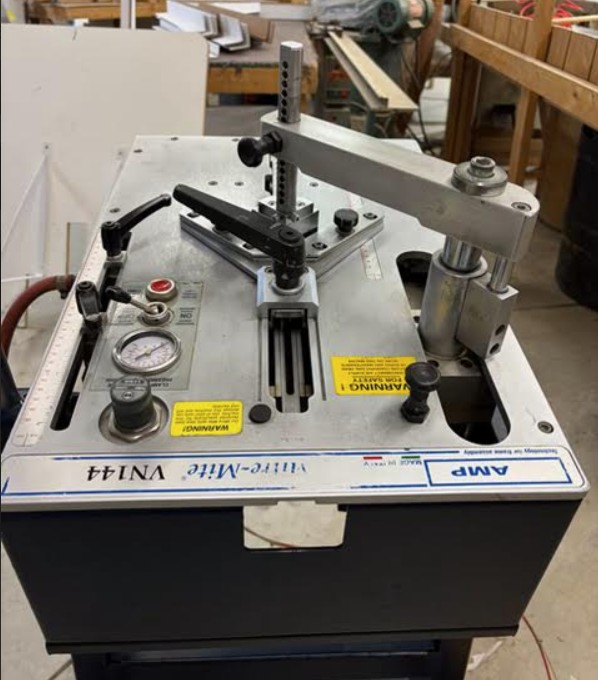Fletcher AMP Alfamachine VN144 (U400) Joiner / Underpinner (Used) Item # UE-050726A