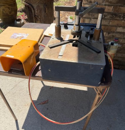 Frame Square Model 1000 Miter Saw + AMP Mitre-Mite VN2 Joiner (Used) Item # UE-051326F
