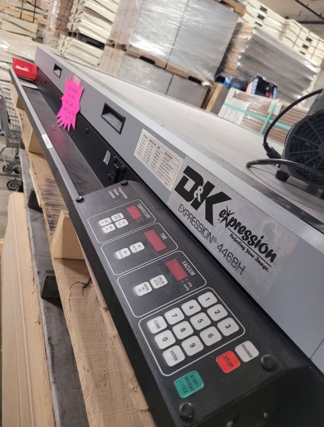 D&K Expression ( Vacuseal / Bienfang ) 4468H Vacuum Heat Press (Used) Item # UE-051726A