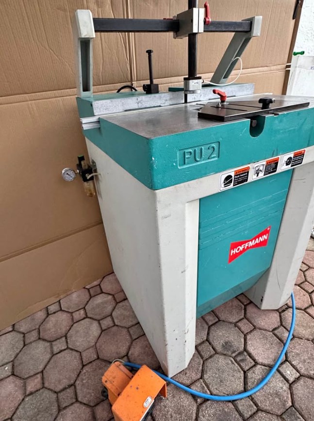 Hoffmann PU2 Pneumatic Dovetail Routing Machine (Used) Item # UE-052326H