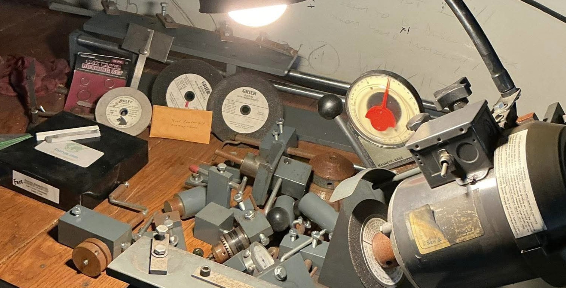 Thorvie AV-40 Sharpening Machine (Used) Item # UE-052826C