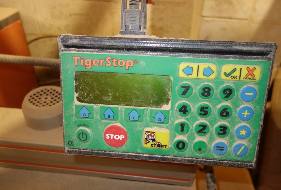 Tigerstop TS12 12′ Measuring / Pusher Fence System (Used) Item # UE061226C