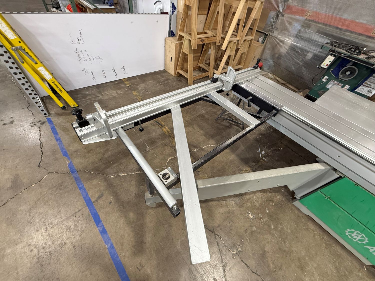 Altendorf F45 Sliding Table Saw – 12.5’ Slider (Used) Item # UE-062526A