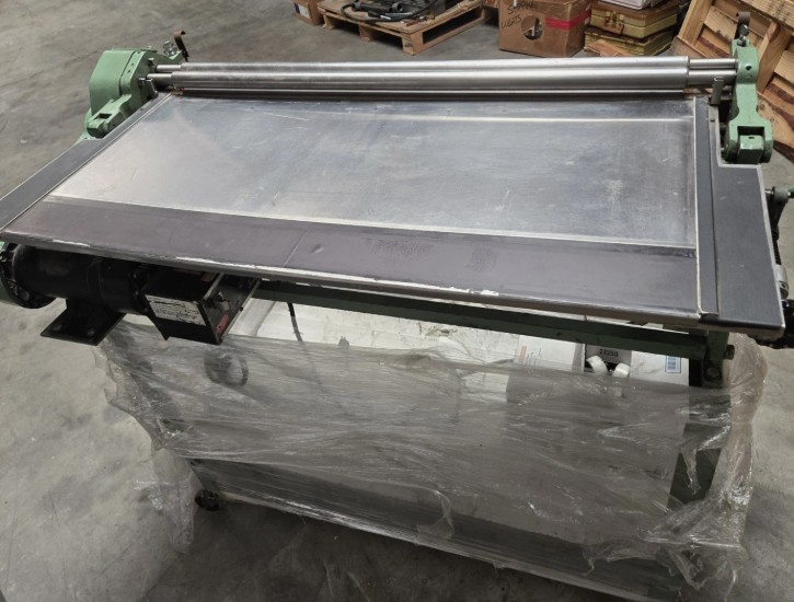 Potdevin NTZ36 36″ Cold Gluer w/ Stand (Used) Item # UE-062526D